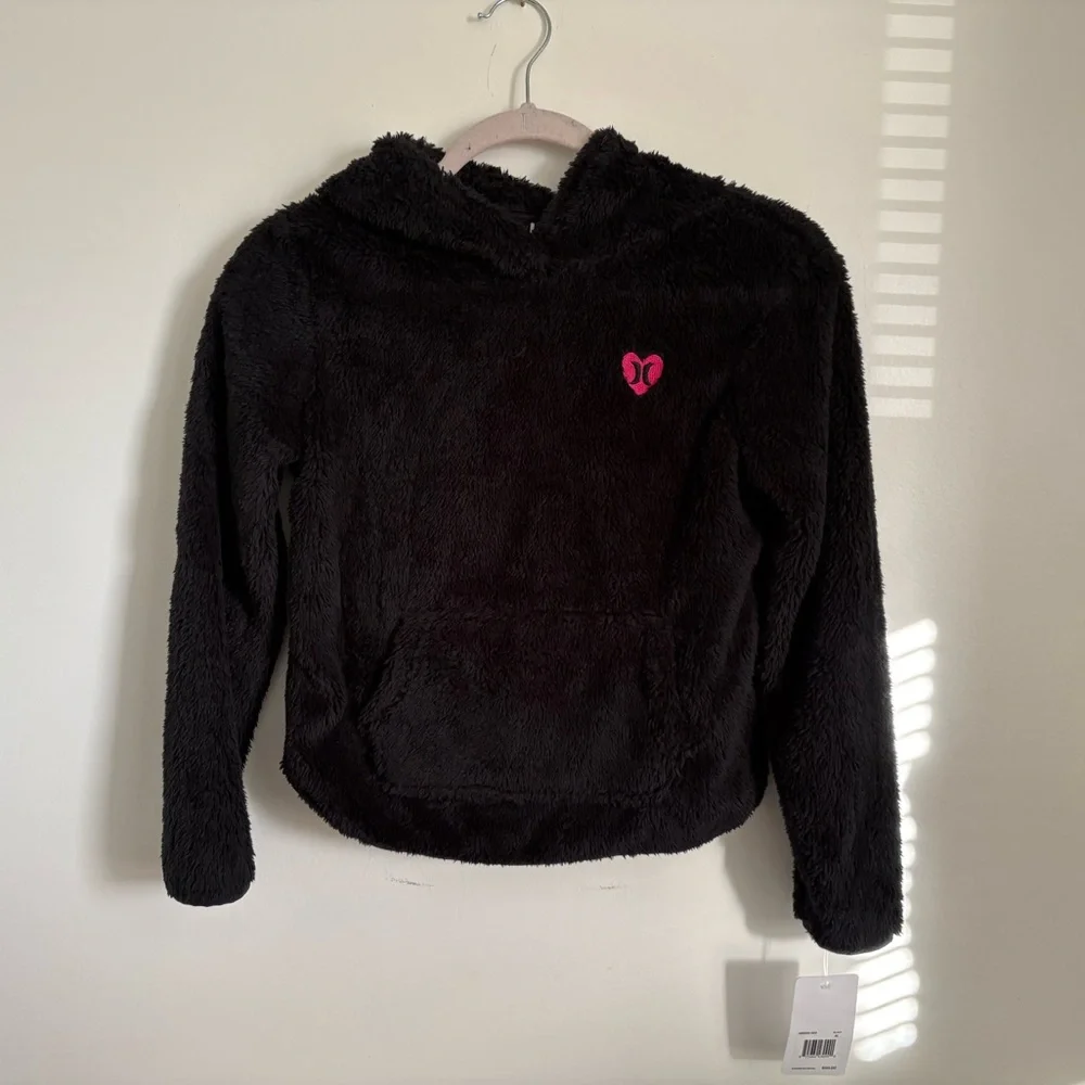 NWT Hurley Black Textured Outerwear Hoodie For 10-12 yrs old Sz M front pocket.